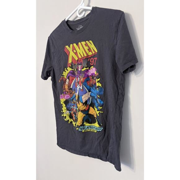 Marvel X-Men '97 Graphic Black T-Shirt Size M Short Sleeve Retro Collection - Picture 5 of 5
